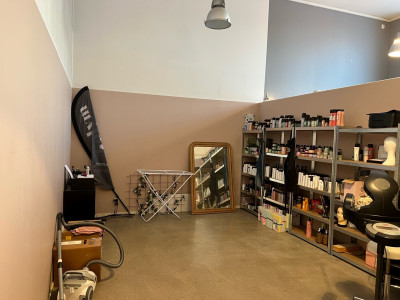 Förråd Fågel Fenix väg 3