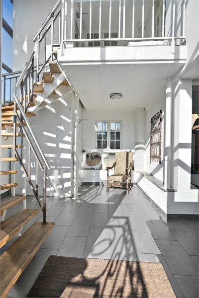 Entré Västkustvägen 403