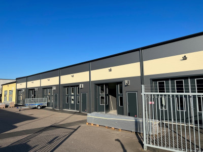 Fasad mot gård Terminalvägen 7