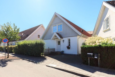  Kyrkogårdsgatan 2A-C samt 4 A-C