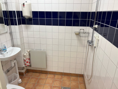 Dusch dam Fabriksvägen 6